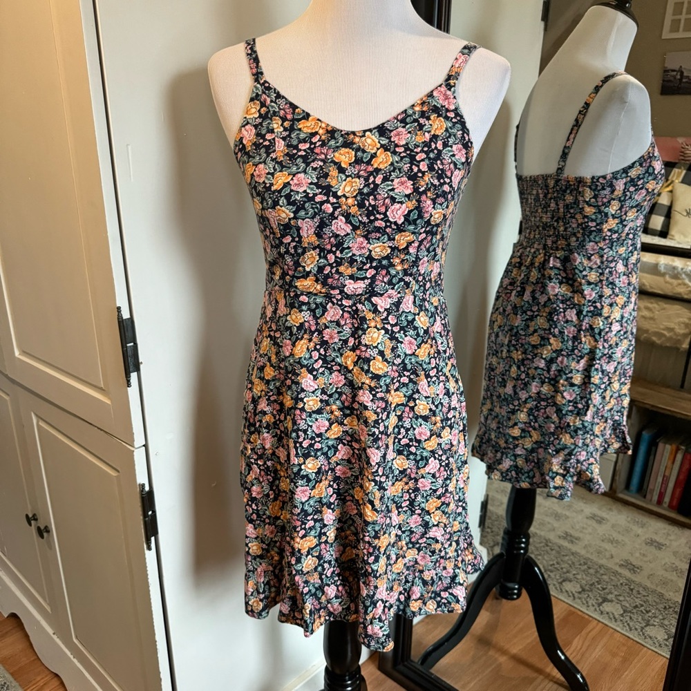 Old Navy XS Floral Dress